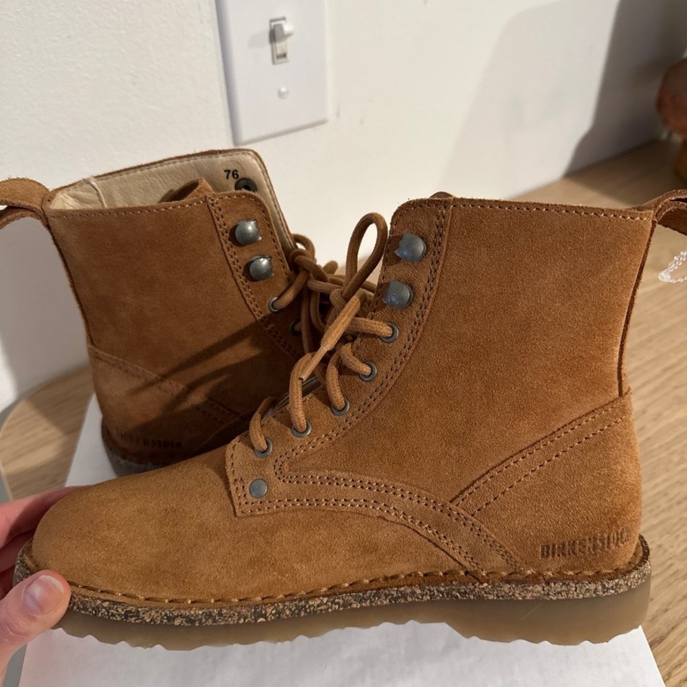 Birkenstock Bryson cashew suede size 6